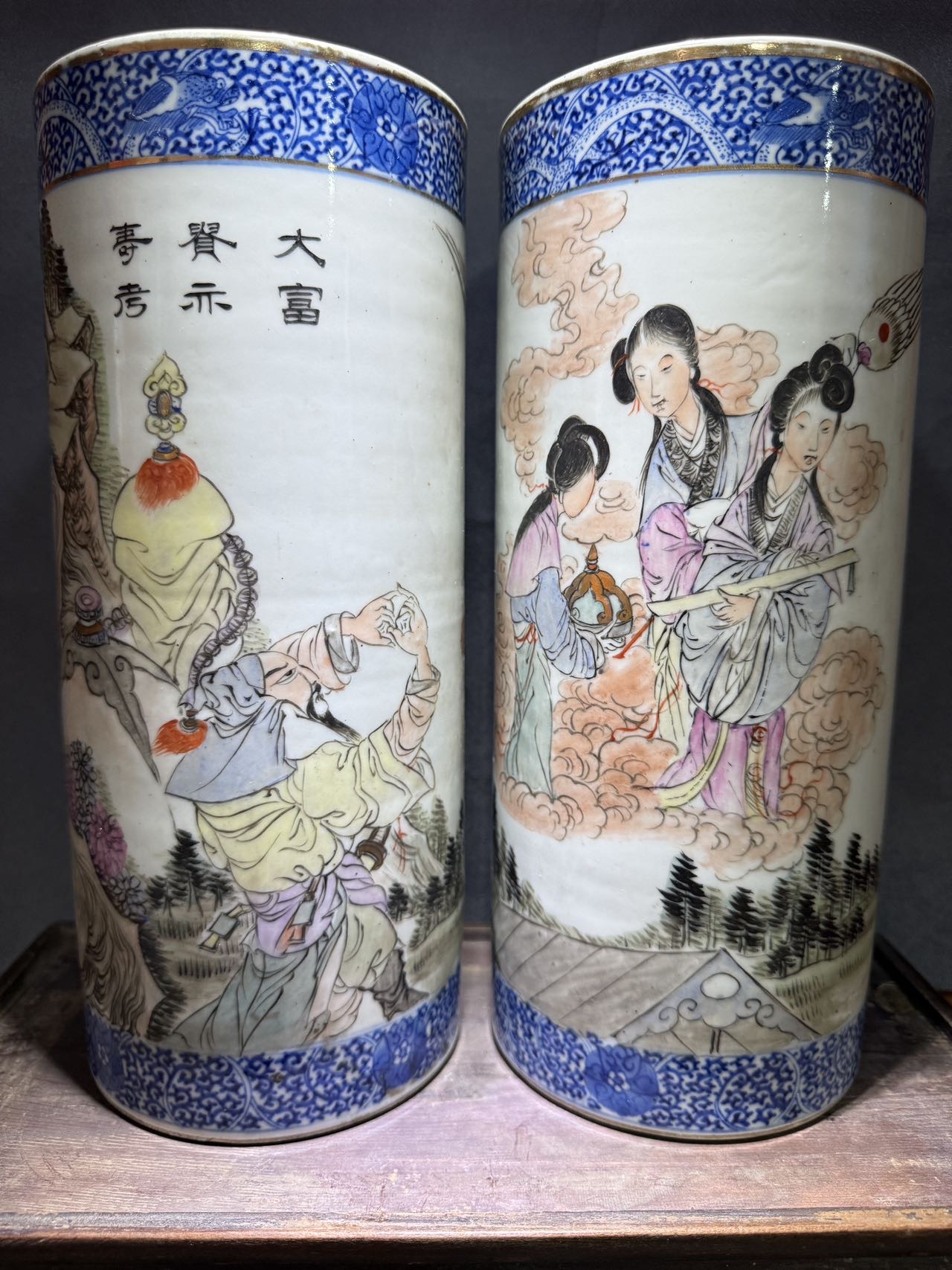 浅降彩人物帽桶一对